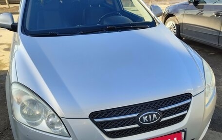 KIA cee'd I рестайлинг, 2009 год, 700 000 рублей, 1 фотография