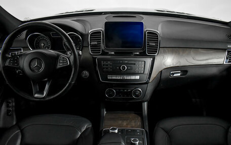 Mercedes-Benz GLS, 2018 год, 5 200 000 рублей, 16 фотография