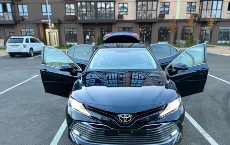 Toyota Camry, 2019 год, 2 719 000 рублей, 3 фотография