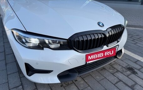 BMW 3 серия, 2019 год, 2 990 000 рублей, 4 фотография