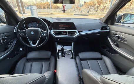 BMW 3 серия, 2019 год, 2 990 000 рублей, 21 фотография