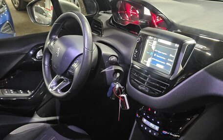 Peugeot 208 II, 2013 год, 550 000 рублей, 17 фотография