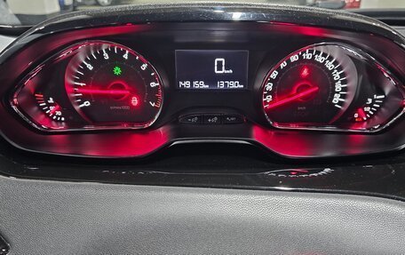 Peugeot 208 II, 2013 год, 550 000 рублей, 35 фотография