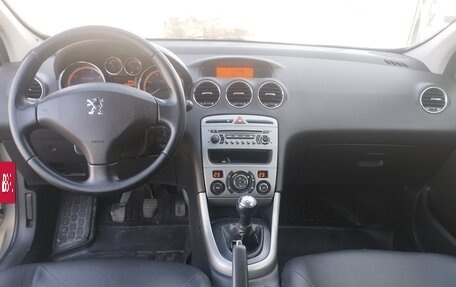 Peugeot 308 II, 2010 год, 430 000 рублей, 18 фотография