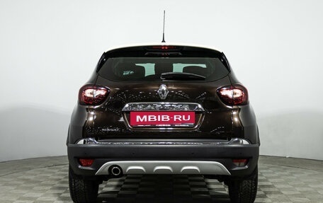 Renault Kaptur I рестайлинг, 2017 год, 1 499 700 рублей, 6 фотография