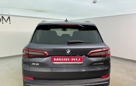 BMW X5, 2019 год, 7 190 000 рублей, 4 фотография