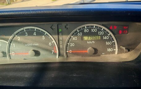 Toyota Voxy II, 2007 год, 1 150 000 рублей, 11 фотография