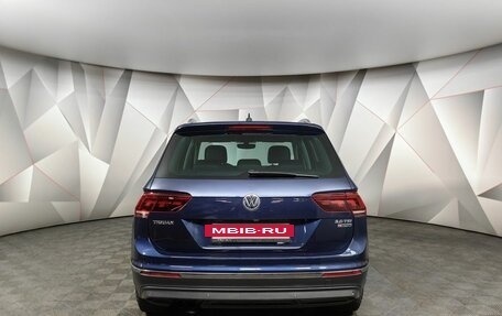 Volkswagen Tiguan II, 2017 год, 2 083 000 рублей, 8 фотография