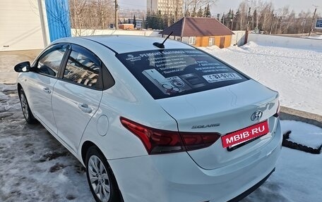 Hyundai Solaris II рестайлинг, 2017 год, 980 000 рублей, 4 фотография