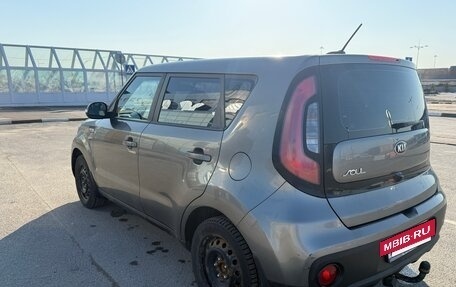 KIA Soul II рестайлинг, 2017 год, 1 150 000 рублей, 4 фотография