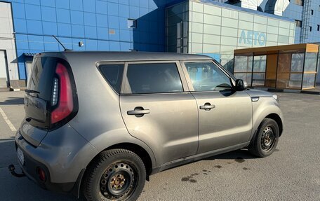 KIA Soul II рестайлинг, 2017 год, 1 150 000 рублей, 21 фотография