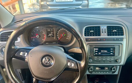 Volkswagen Polo VI (EU Market), 2016 год, 900 000 рублей, 11 фотография