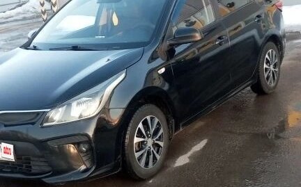 KIA Rio IV, 2017 год, 900 000 рублей, 2 фотография