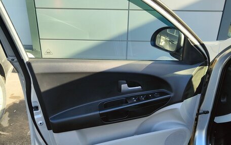 KIA cee'd I рестайлинг, 2009 год, 700 000 рублей, 9 фотография