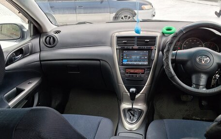 Toyota Caldina, 2003 год, 620 000 рублей, 8 фотография