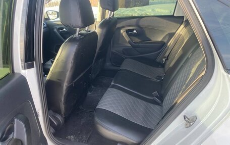 Volkswagen Polo VI (EU Market), 2016 год, 1 300 000 рублей, 10 фотография