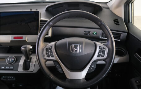 Honda Freed I, 2011 год, 1 229 000 рублей, 12 фотография