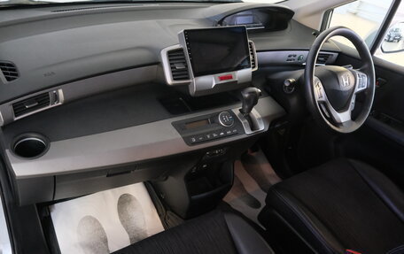 Honda Freed I, 2011 год, 1 229 000 рублей, 18 фотография