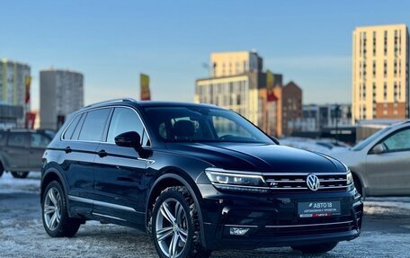 Volkswagen Tiguan II, 2020 год, 4 369 000 рублей, 4 фотография