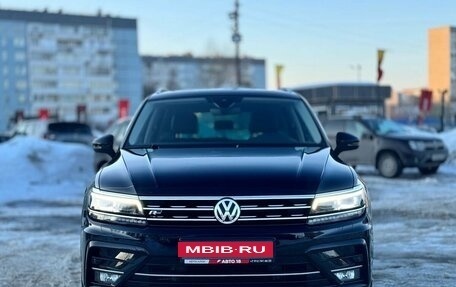 Volkswagen Tiguan II, 2020 год, 4 369 000 рублей, 3 фотография