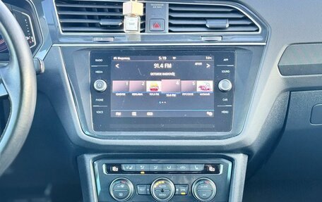 Volkswagen Tiguan II, 2020 год, 4 369 000 рублей, 21 фотография