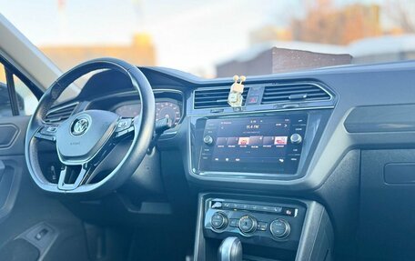 Volkswagen Tiguan II, 2020 год, 4 369 000 рублей, 18 фотография