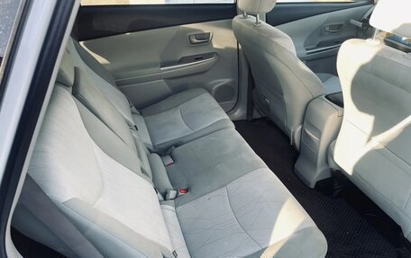 Toyota Prius Alpha I (ZVW40/41), 2012 год, 1 250 000 рублей, 11 фотография