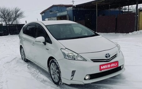 Toyota Prius Alpha I (ZVW40/41), 2012 год, 1 250 000 рублей, 2 фотография