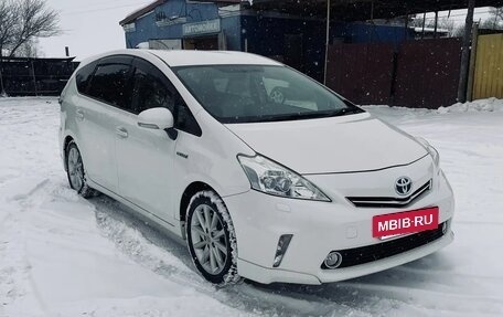 Toyota Prius Alpha I (ZVW40/41), 2012 год, 1 250 000 рублей, 4 фотография