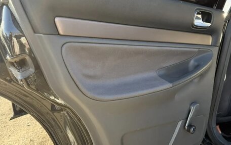 Audi A4, 2000 год, 600 000 рублей, 10 фотография