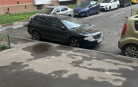 Audi A4, 2000 год, 600 000 рублей, 19 фотография