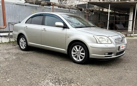 Toyota Avensis III рестайлинг, 2005 год, 900 000 рублей, 5 фотография