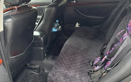 Toyota Avensis III рестайлинг, 2005 год, 900 000 рублей, 8 фотография