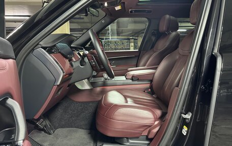 Land Rover Range Rover IV рестайлинг, 2022 год, 16 980 000 рублей, 10 фотография