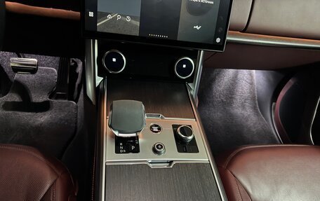 Land Rover Range Rover IV рестайлинг, 2022 год, 16 980 000 рублей, 22 фотография