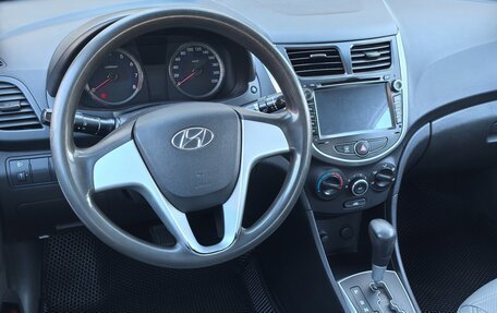 Hyundai Solaris II рестайлинг, 2013 год, 850 000 рублей, 5 фотография