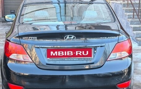 Hyundai Solaris II рестайлинг, 2013 год, 850 000 рублей, 2 фотография