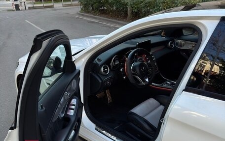 Mercedes-Benz C-Класс AMG, 2017 год, 4 500 000 рублей, 10 фотография