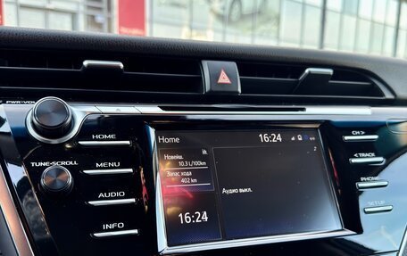 Toyota Camry, 2019 год, 2 700 000 рублей, 4 фотография