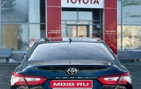 Toyota Camry, 2019 год, 2 700 000 рублей, 8 фотография