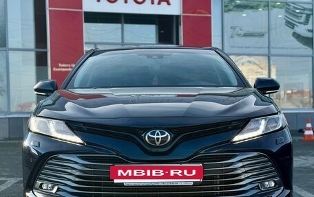 Toyota Camry, 2019 год, 2 700 000 рублей, 9 фотография