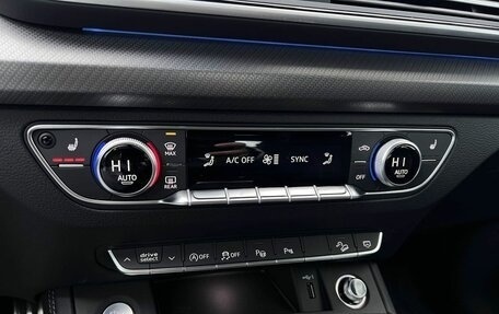 Audi Q5, 2025 год, 5 750 000 рублей, 27 фотография