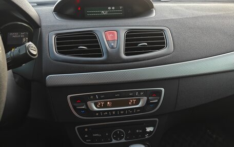 Renault Megane III, 2011 год, 700 000 рублей, 12 фотография