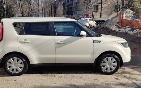 KIA Soul II рестайлинг, 2015 год, 1 111 000 рублей, 4 фотография