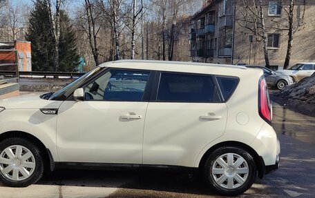 KIA Soul II рестайлинг, 2015 год, 1 111 000 рублей, 7 фотография