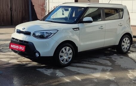 KIA Soul II рестайлинг, 2015 год, 1 111 000 рублей, 2 фотография