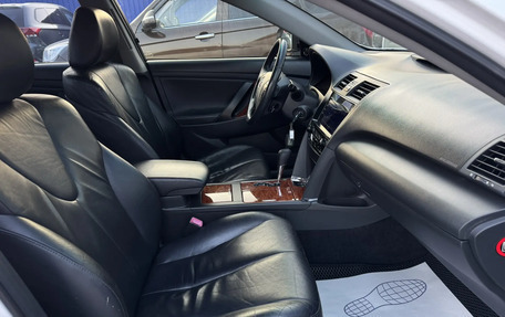 Toyota Camry, 2010 год, 1 180 000 рублей, 12 фотография