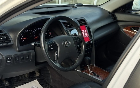 Toyota Camry, 2010 год, 1 180 000 рублей, 8 фотография