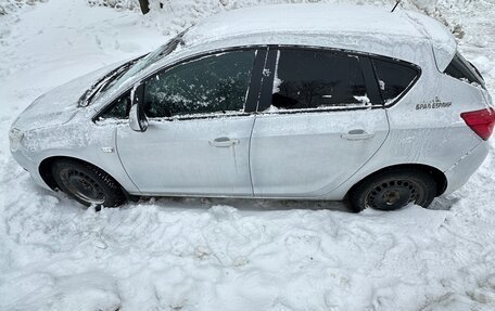 Opel Astra J, 2011 год, 499 999 рублей, 5 фотография