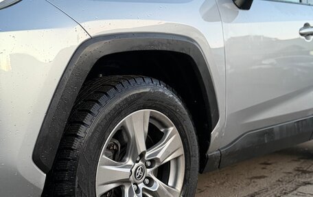 Toyota RAV4, 2022 год, 2 500 000 рублей, 8 фотография